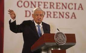 AMLO ve margen para reforzar austeridad en gobierno; descarta despido de trabajadores