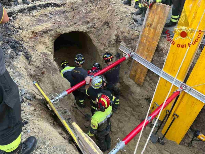 La banda del hoyo: Rescatan en Italia a hombre dentro de un túnel, ¿quería robar un banco?