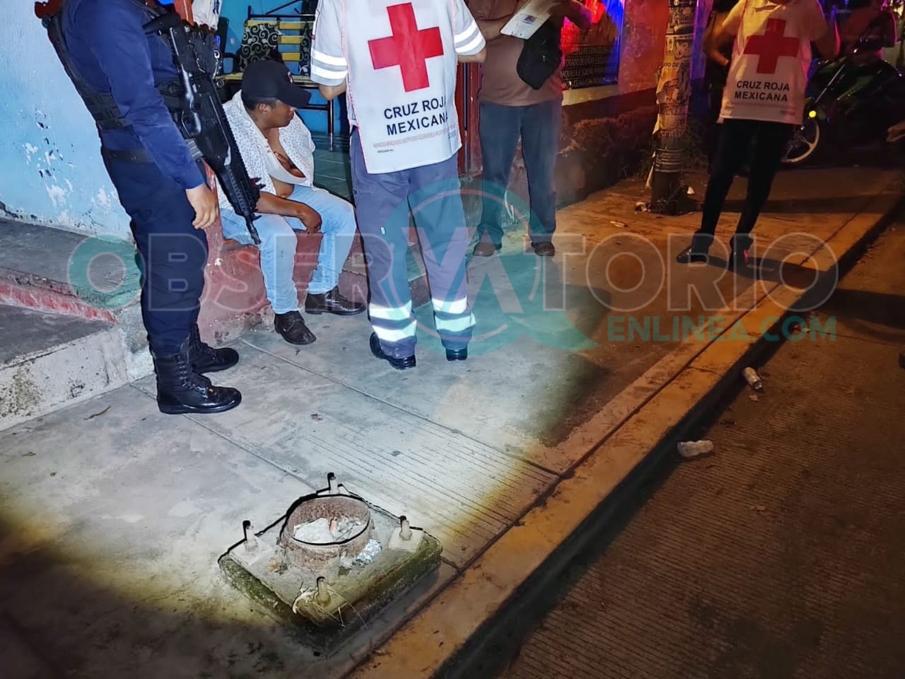 🚨 Motociclista lesionado al chocar con camioneta.