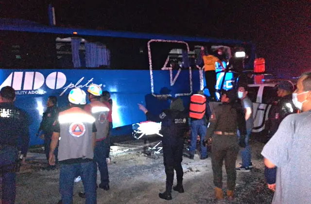 Mueren 3 por accidente de ADO Platino en Cerro Gordo; iban a Campeche