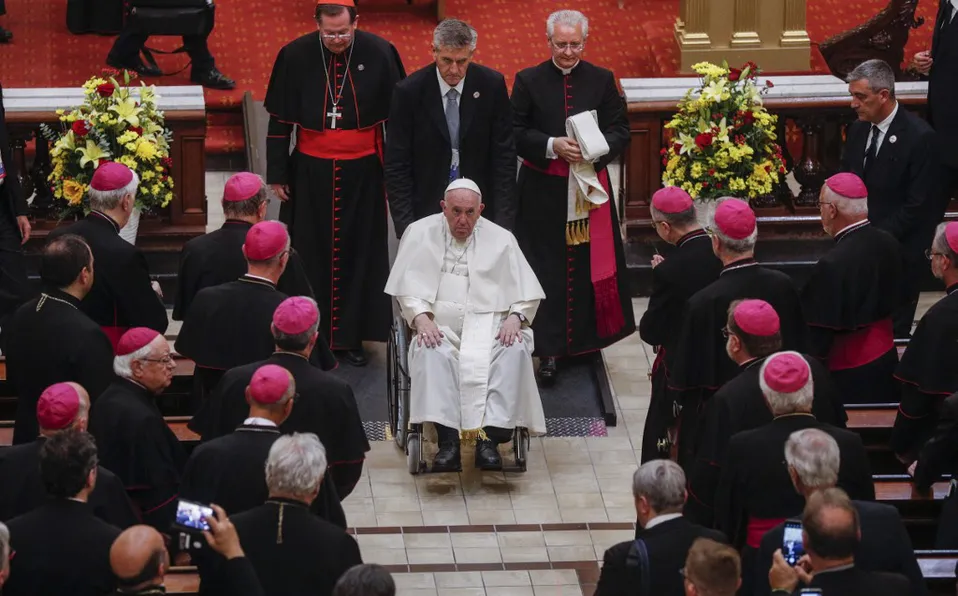 Papa Francisco insta al mundo a evitar un desastre nuclear en Ucrania