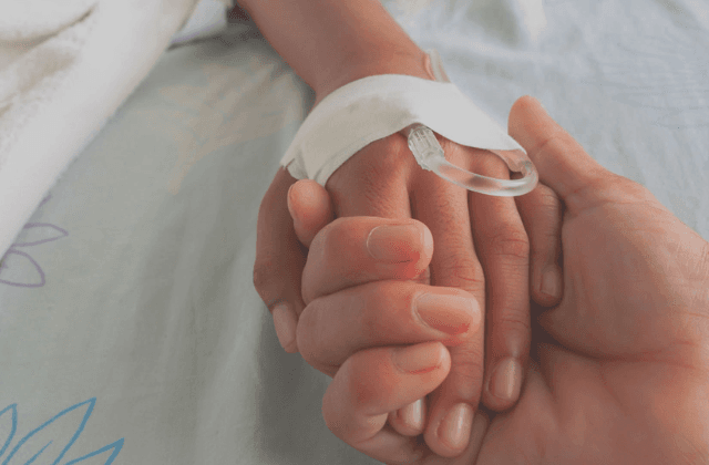 Un menor grave tras recibir disparo accidental de amigo, en Huatusco