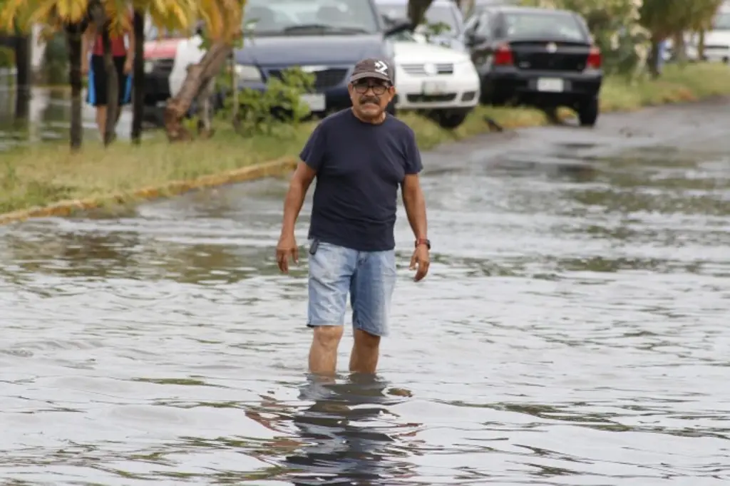 Alerta Gris en Veracruz para “extremar precauciones” ante posibles inundaciones y crecida de ríos