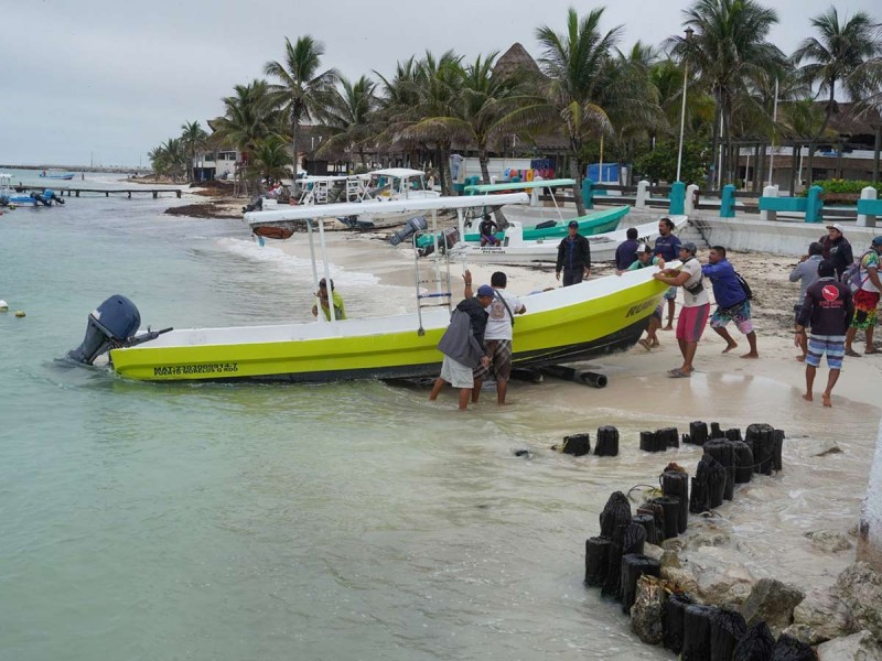 Huracán ‘Ian’ provoca lluvias fuertes, oleaje elevado y vientos en la Península de Yucatán