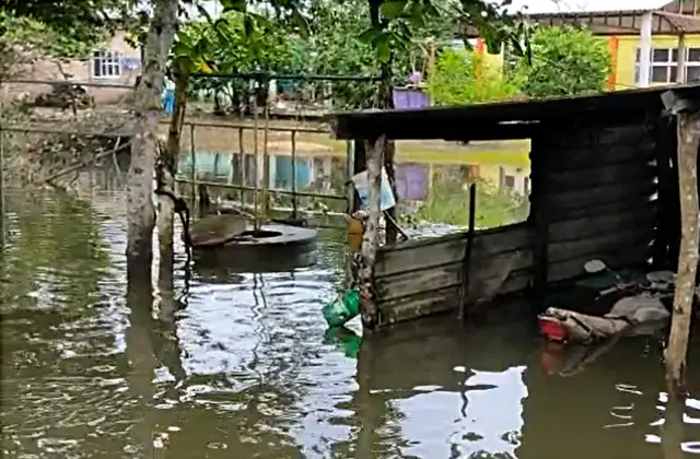 Así lucen inundaciones en comunidades de Minatitlán