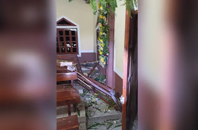 10 lesionados, incluidas dos menores, deja explosión de pirotecnia en Coscomatepec