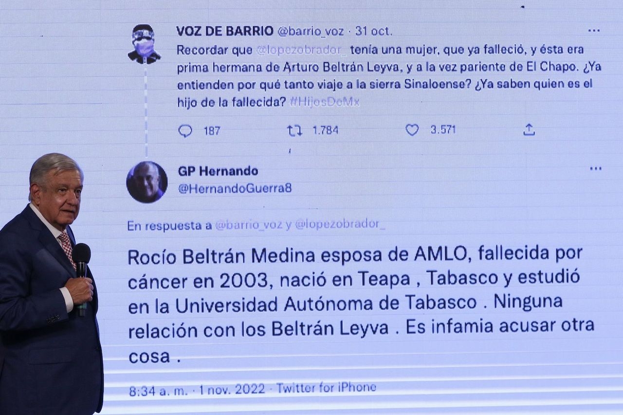 AMLO condena que vinculen a su primera esposa con los Beltrán Leyva: «¿puede haber más miseria?»