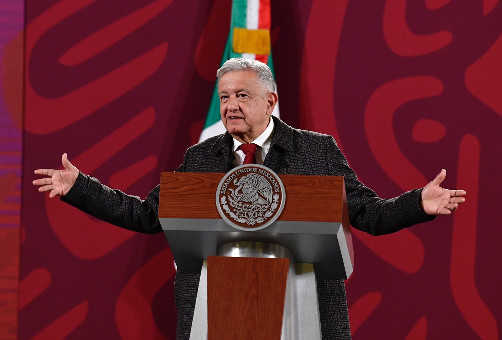 AMLO vuelve a convocar a su marcha e invita a la oposición