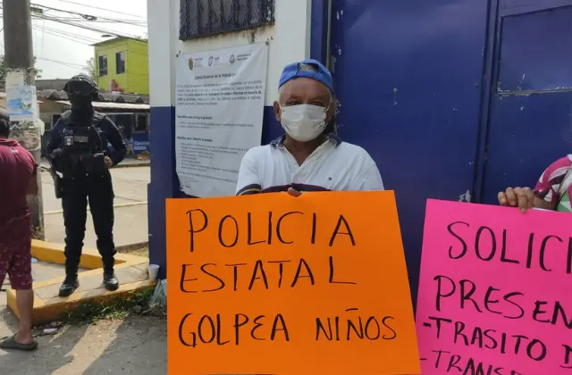 Agresiones y amenazas: Familia denuncia abuso policial en Cosoleacaque