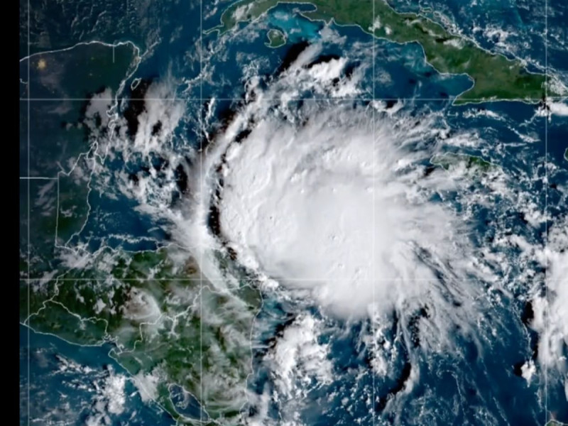 Tormenta tropical ‘Lisa’: avanza a Quintana Roo