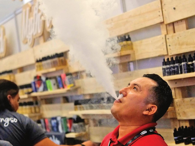 SEP lanza campaña contra vapeadores; busca evitar que lleguen a menores de edad