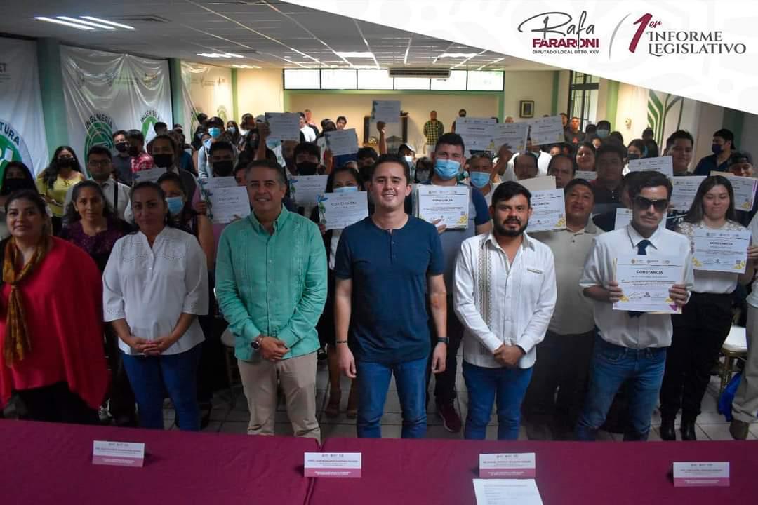 En Los Tuxtlas, hay guías turísticos capacitados y profesionales: Fararoni