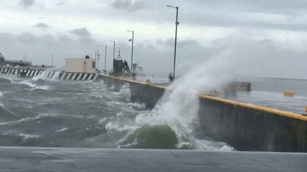 Emiten Aviso Especial por Surada, Frente frío y Norte en Veracruz