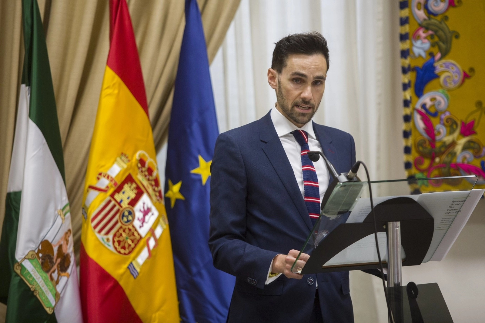 Carta bomba dirigida al presidente de España, Pedro Sánchez fue interceptada