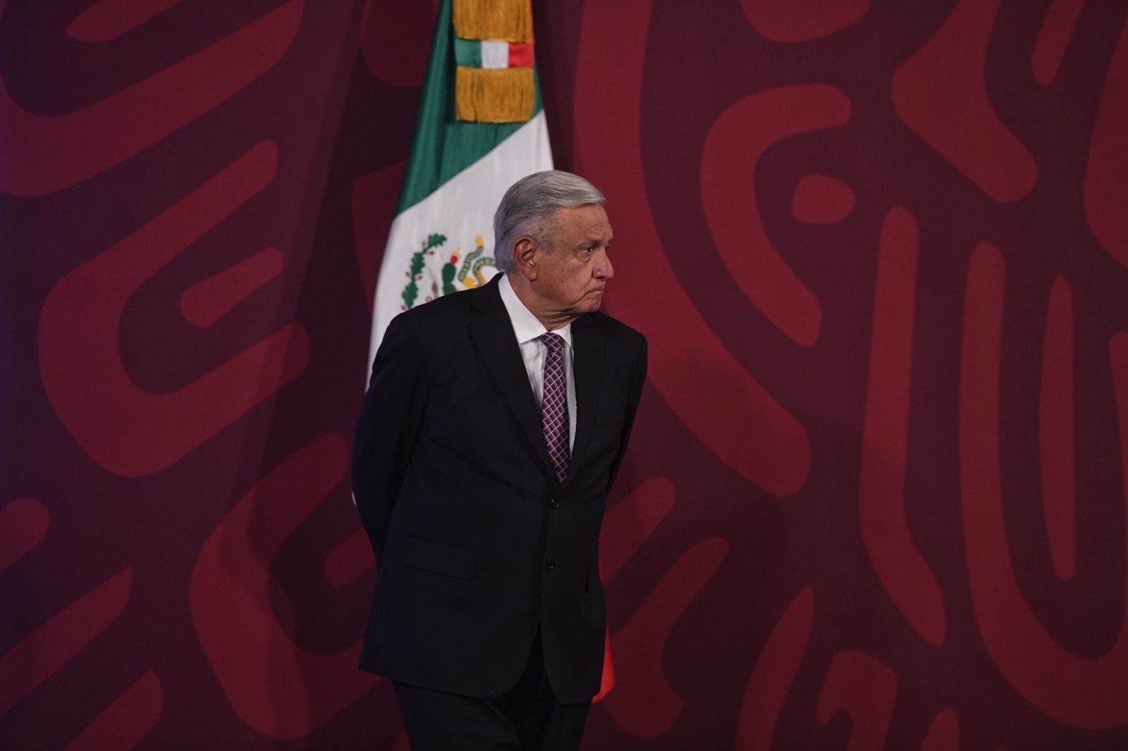 AMLO rechaza represión contra triquis desalojados en Oaxaca, “eso lo hacen los conservadores”