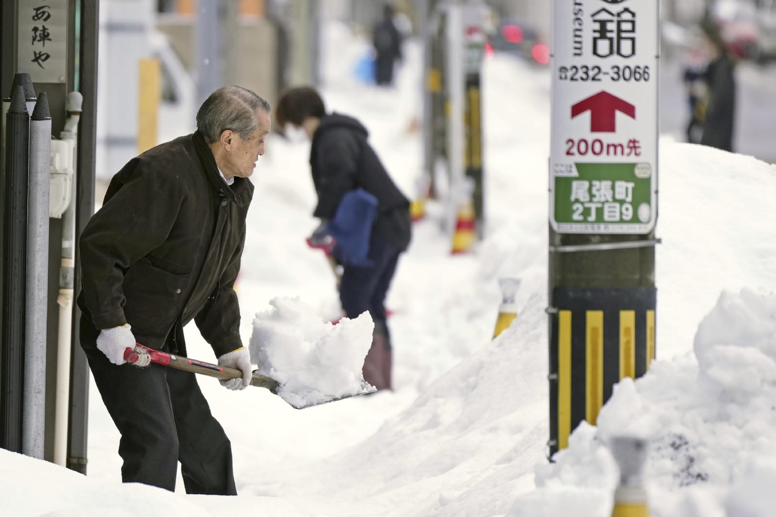 Nevadas en Japón dejan 17 muertos y decenas de lesionados