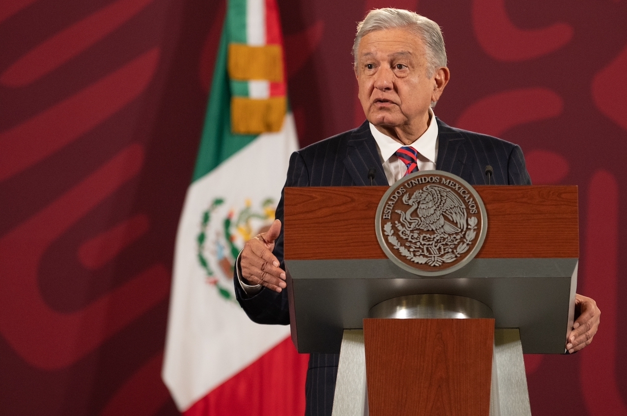 «Al que juega sucio o se quiere pasar de listo se le revierte»: AMLO sobre campañas rumbo al 2024