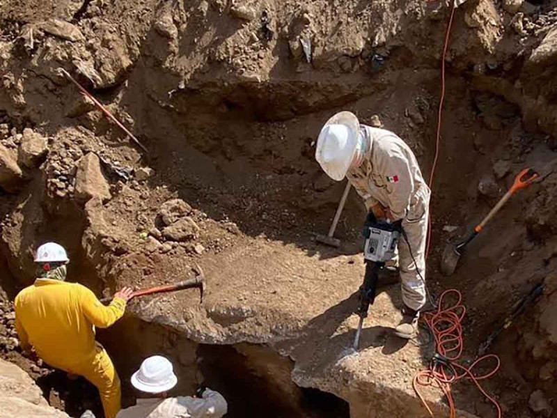 Huachicoleros usaban casa para ordeñar ducto de Pemex en Hidalgo