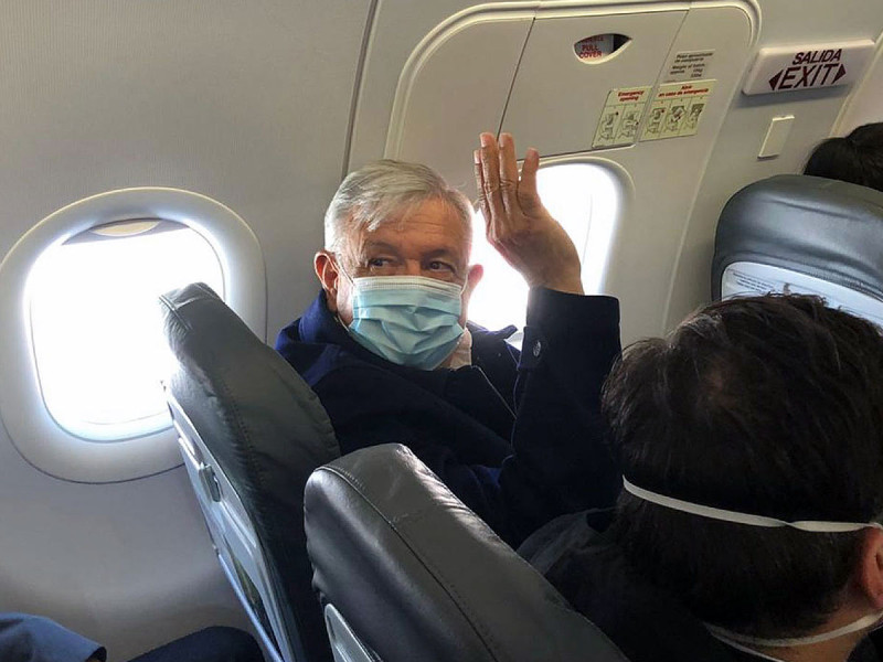 López Obrador irá en avión comercial a Perú a Cumbre del Pacífico