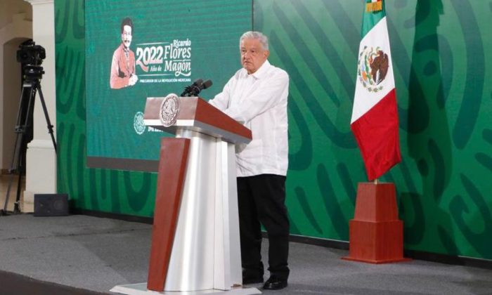 Hacía falta una marcha ante ‘bombardeo de mentiras’: AMLO