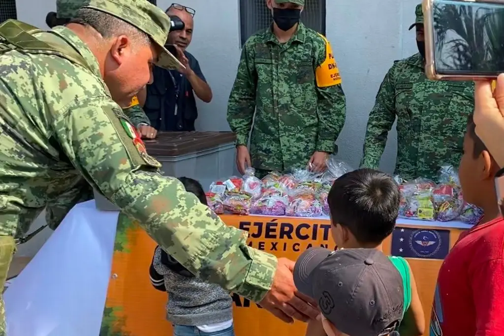 Esto regaló el Ejército en Día de Reyes en Veracruz