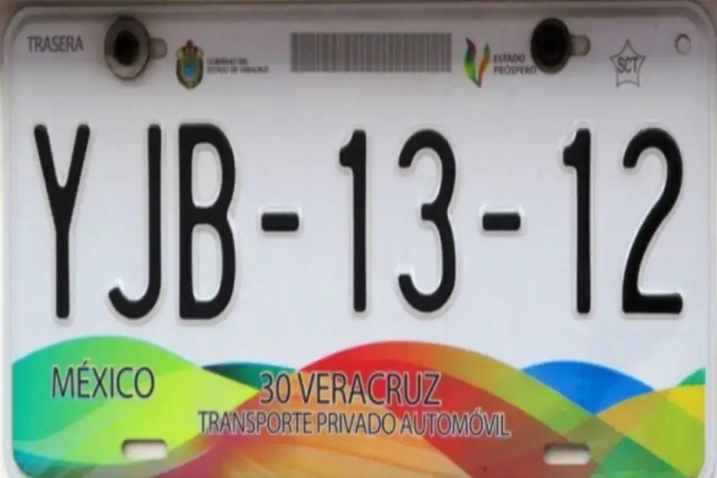 Darán facilidades para pagar multas y recargos a quienes no canjearon placas en Veracruz