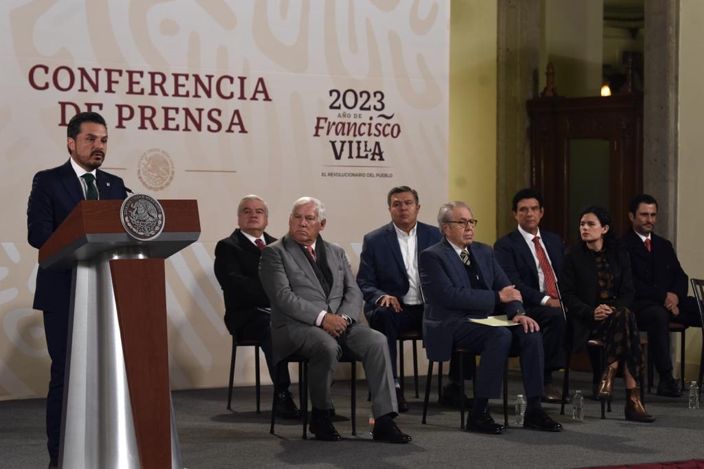 AMLO presume 80 años del IMSS: «está en una muy buena época»