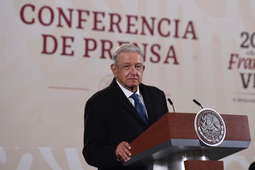 AMLO evade hablar sobre el hallazgo de propaganda contra Sheinbaum en la alcaldía Cuauhtémoc