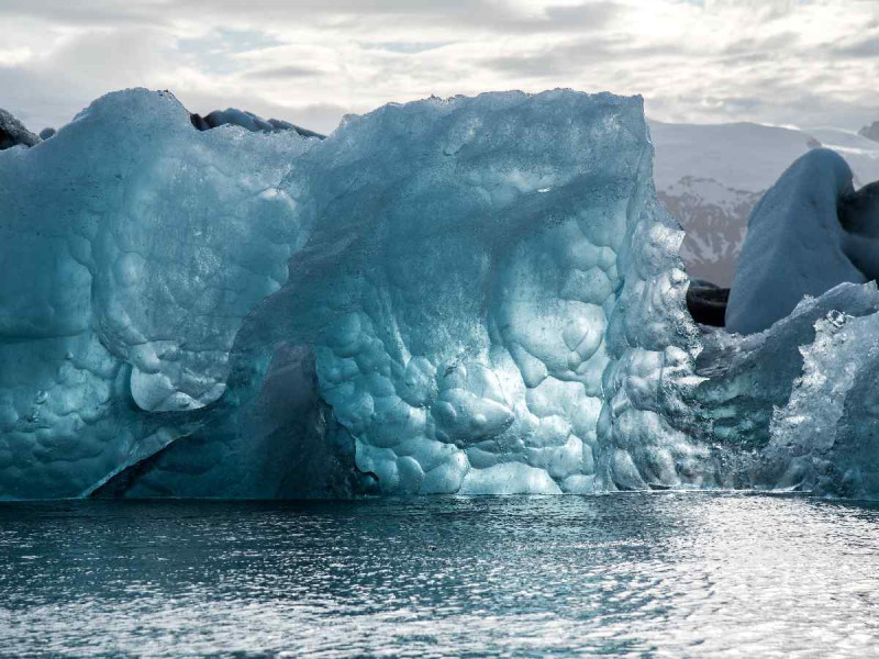 Iceberg 15 veces más grande que París se desprende de la Antártida