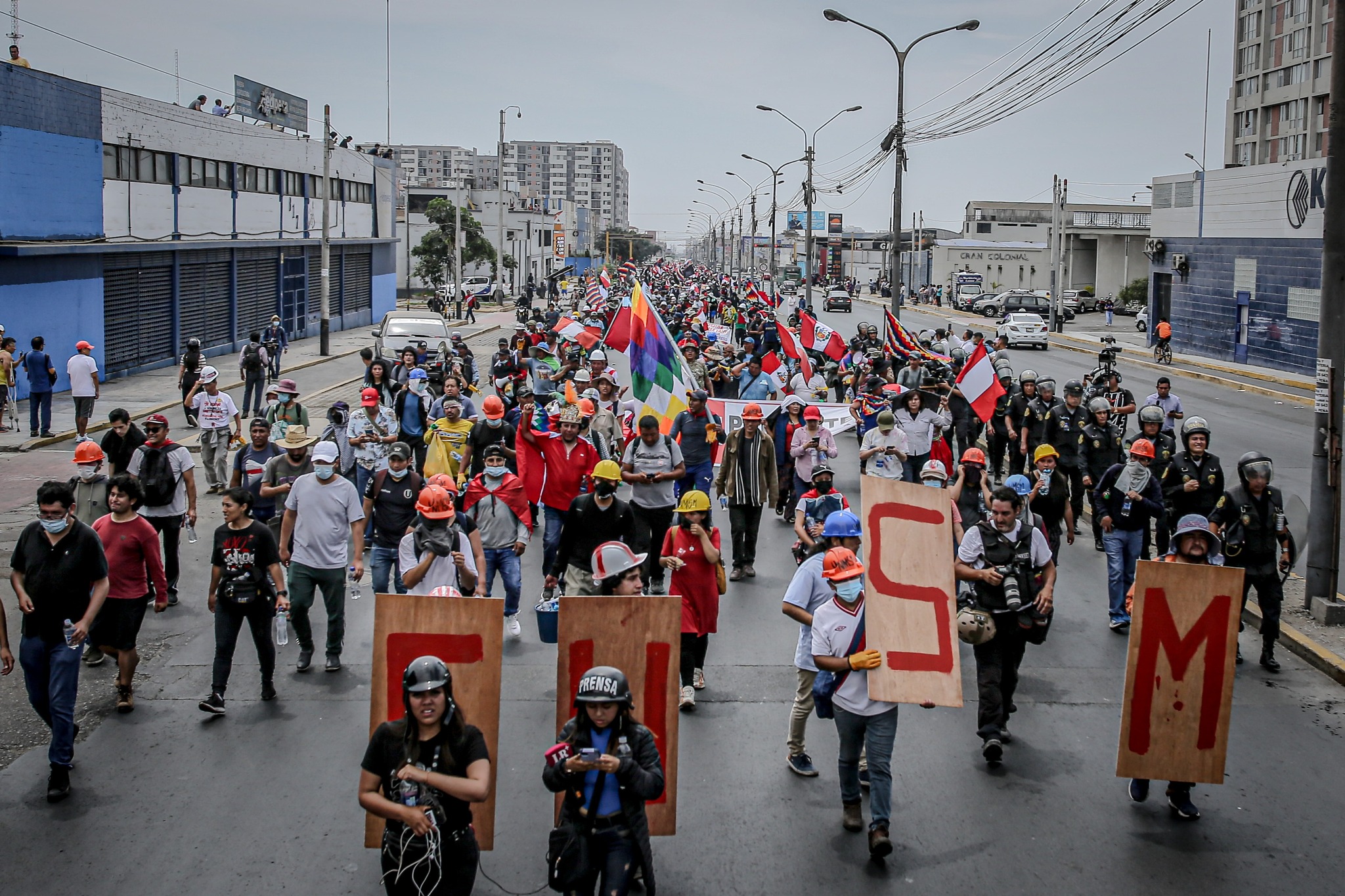 Paro nacional en Perú, piden adelantar elecciones