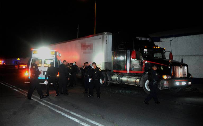 ¡Persecución y balacera! Hombre robó tráiler y genera caos