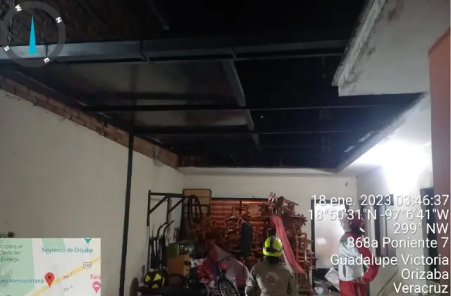 Fuerte surada en Orizaba tira techos y bardas