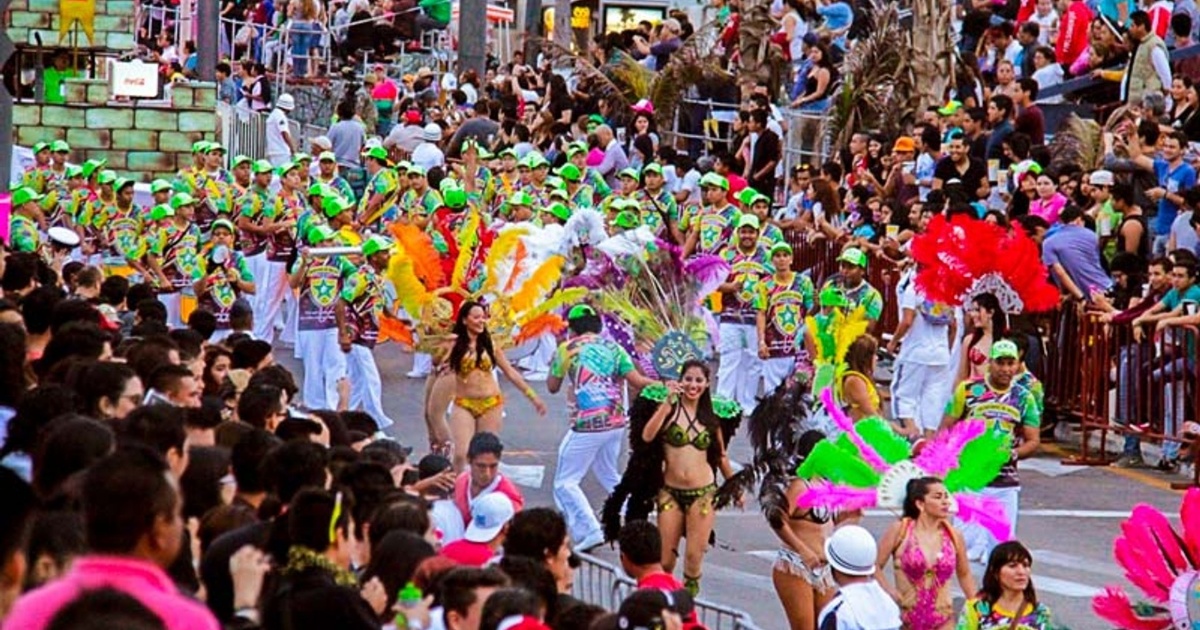 Y “EL POLLO” SE QUEDÓ; CARNAVAL CAMBIÓ (PARA BIEN) LAS REGLAS