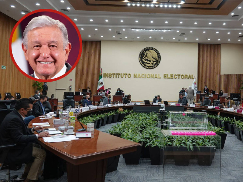 López Obrador respalda que una mujer presida el INE; «suelen ser más honestas»