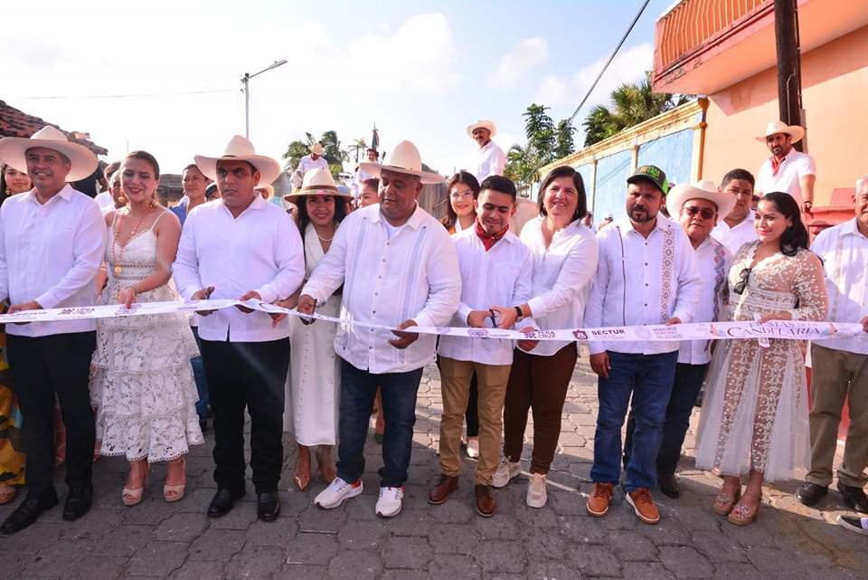 La dra. Maria Elena Solana Calzada asistió a las fiestas de la Candelaria