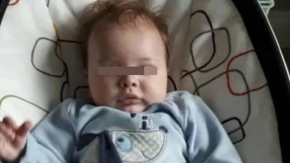 Un hombre se desesperó y sacudió a su bebé de 9 meses hasta matarlo: sufrió hemorragias hasta en los ojos