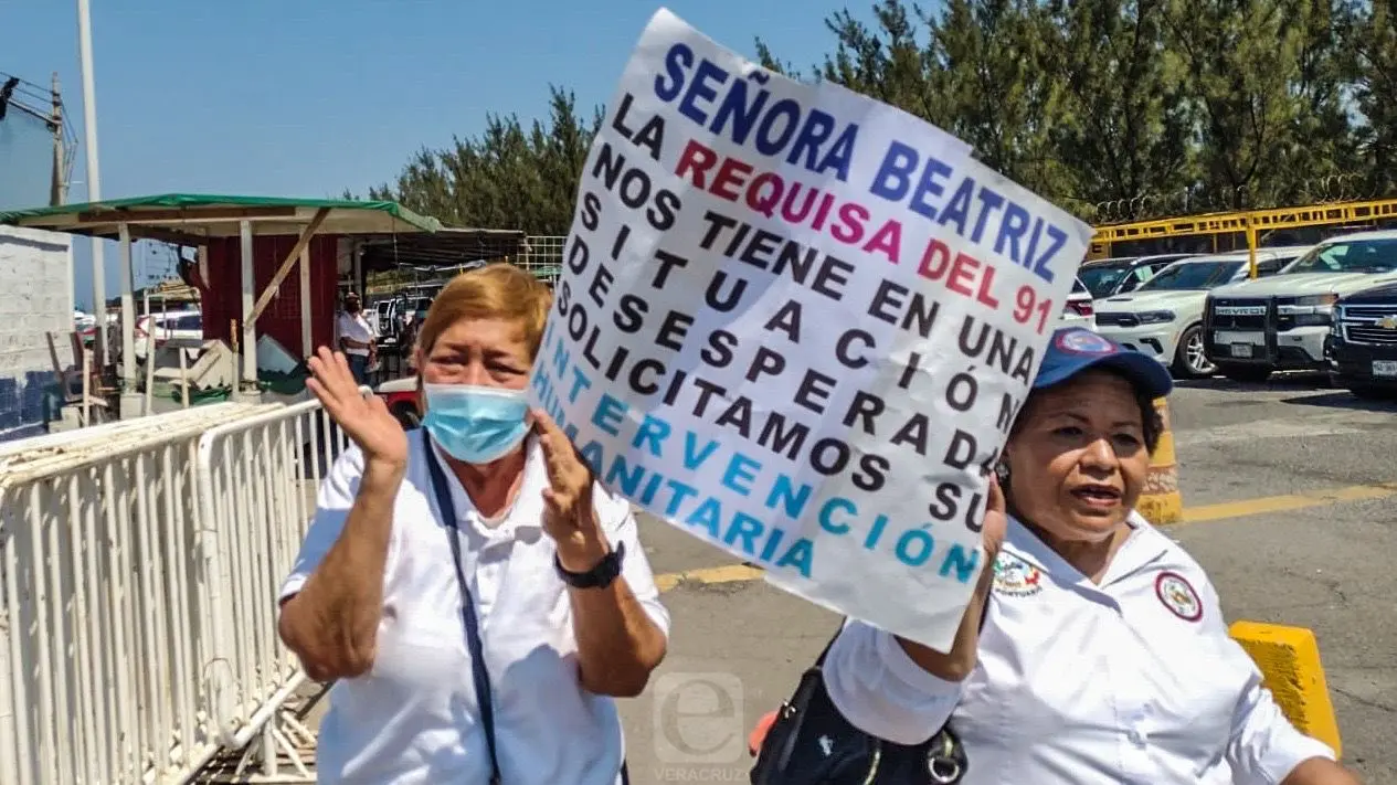 Justicia para exportuarios: Esposas y viudas piden apoyo a esposa de AMLO