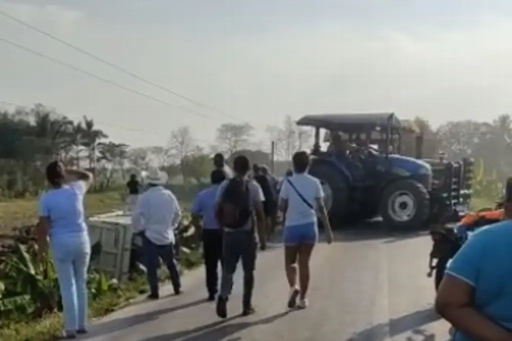 Muere mujer aplastada por toneladas de tierra al sur de Veracruz