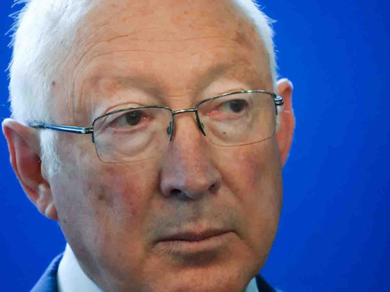 Ken Salazar lamenta la muerte migrantes en albergue en Ciudad Juárez