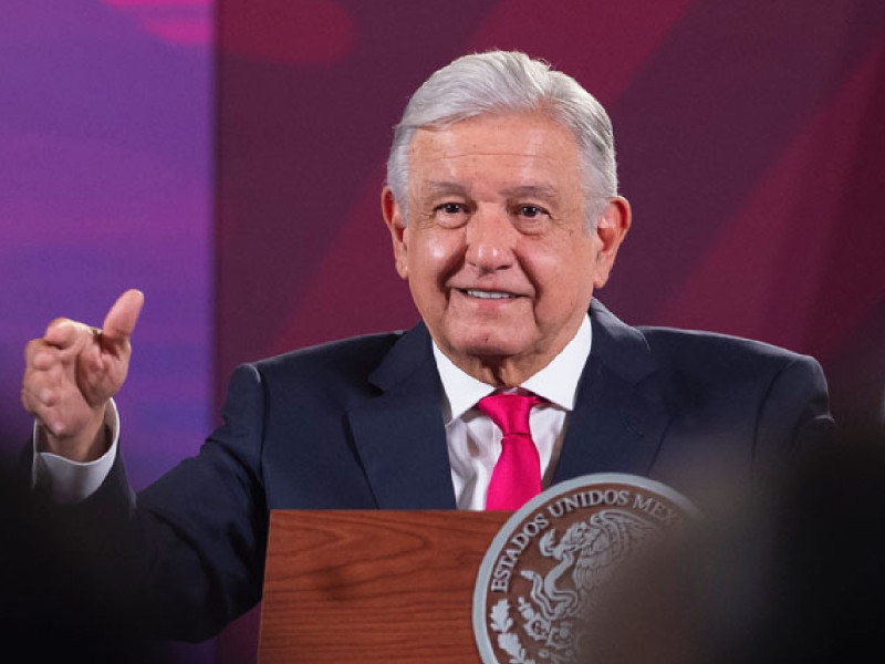 López Obrador, a favor de sorteo para elección de relevos en INE; «que no haya cuotas»