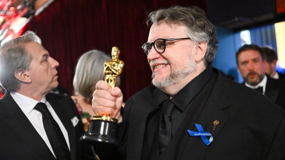 AMLO celebra el aplastante triunfo de Guillermo del Toro en el Oscar por Pinocchio: «Un mexicano excepcional»