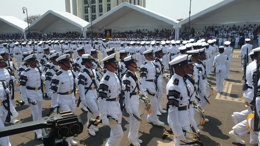 AMLO encabeza el 109 aniversario de la Defensa de Veracruz y jura de bandera de cadetes