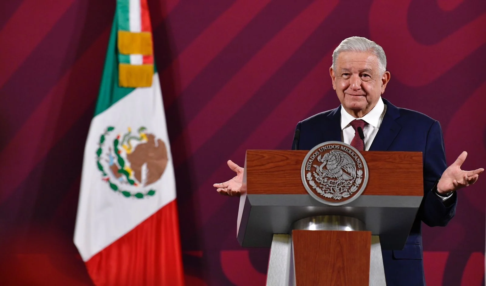 El INAI no sirve para nada, sería mejor que no existiera: AMLO