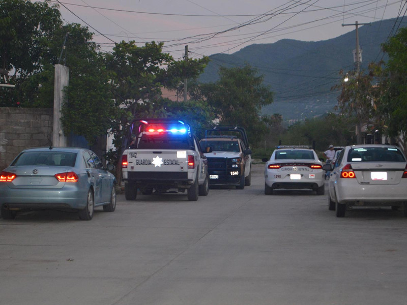 Rescatan a 2 estudiantes a las que mantenían drogadas en una casa