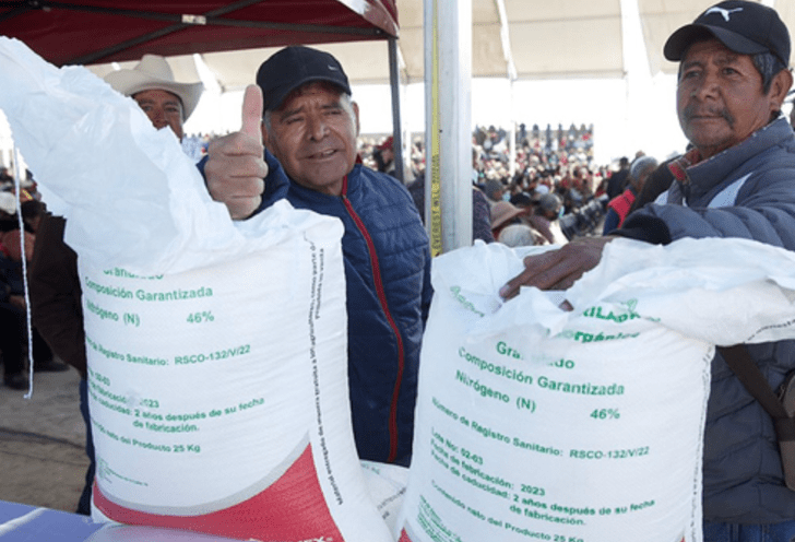 En breve entregarán fertilizante a productores veracruzanos: AMLO