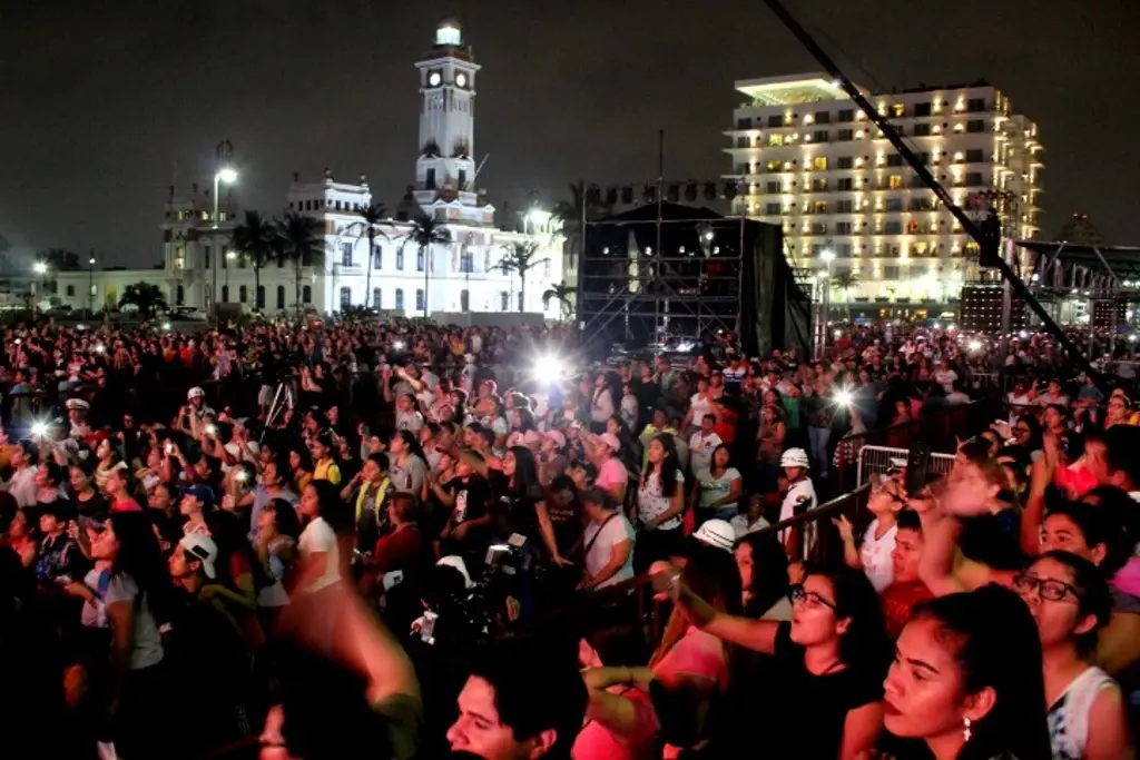 Revelan artistas que participarán en masivos del Carnaval de Veracruz 2023