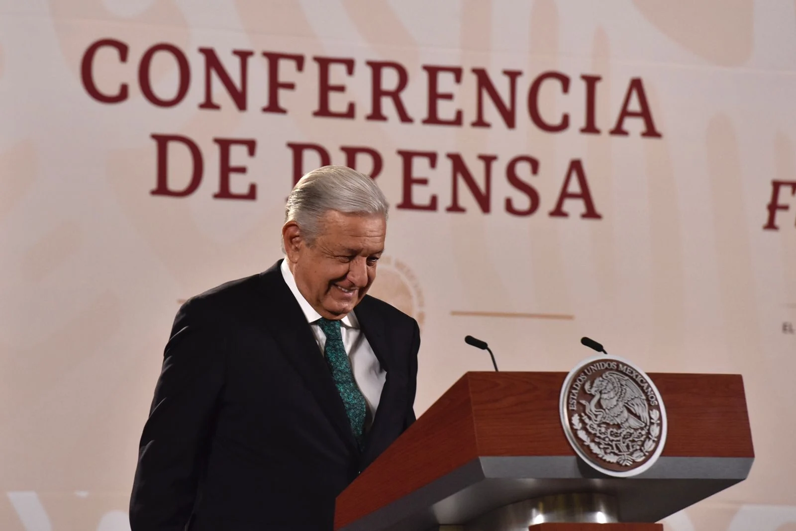 AMLO aplaude afrenta de Cuitláhuac García contra ministros de la Corte: «lo hizo bien»