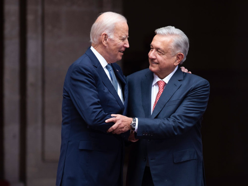 López Obrador pacta con Biden ir juntos en migración y tráfico de drogas y armas