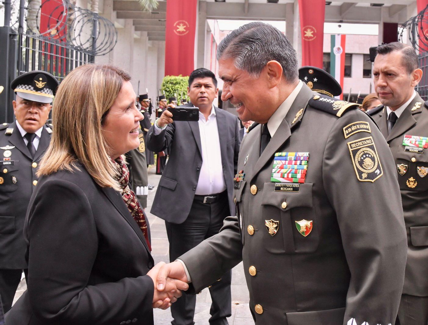 Colegio Militar anida en la juventud el alto sentido del honor, la lealtad y el patriotismo: Cecilia Guevara