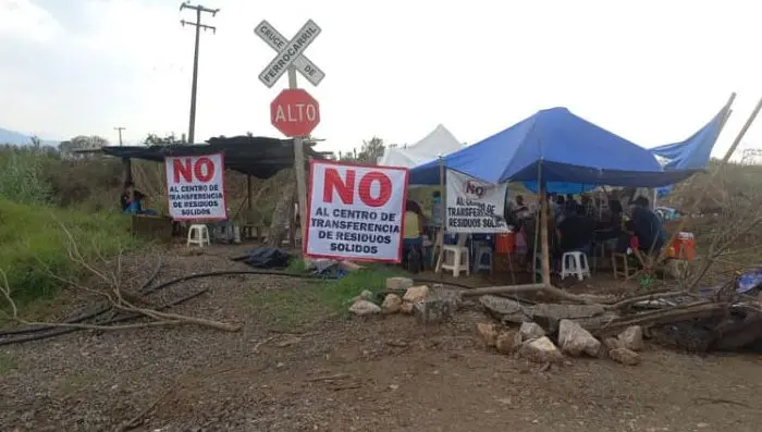 Alto a hostigamiento, piden en Amatlán por rechazo a basurero